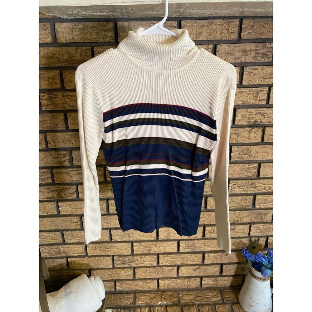 Hunt Club Turtleneck‎